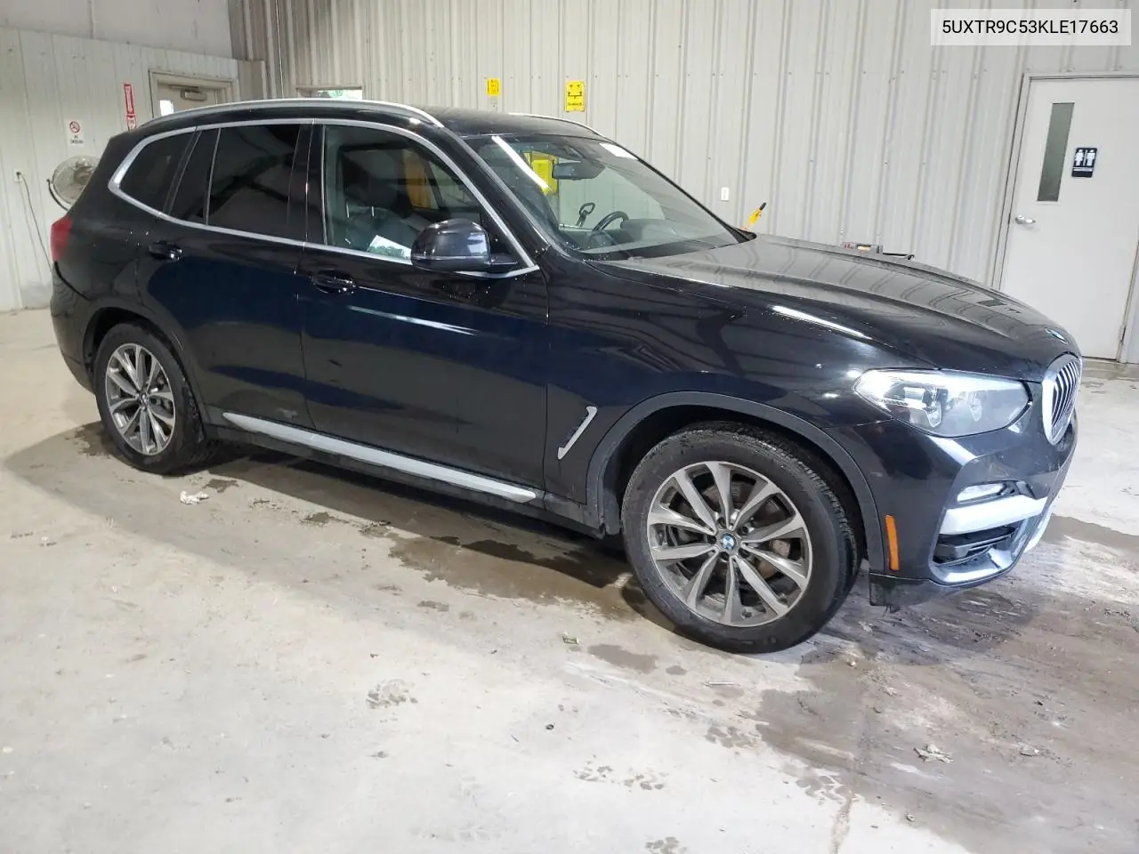 2019 BMW X3 xDrive30I VIN: 5UXTR9C53KLE17663 Lot: 62170145