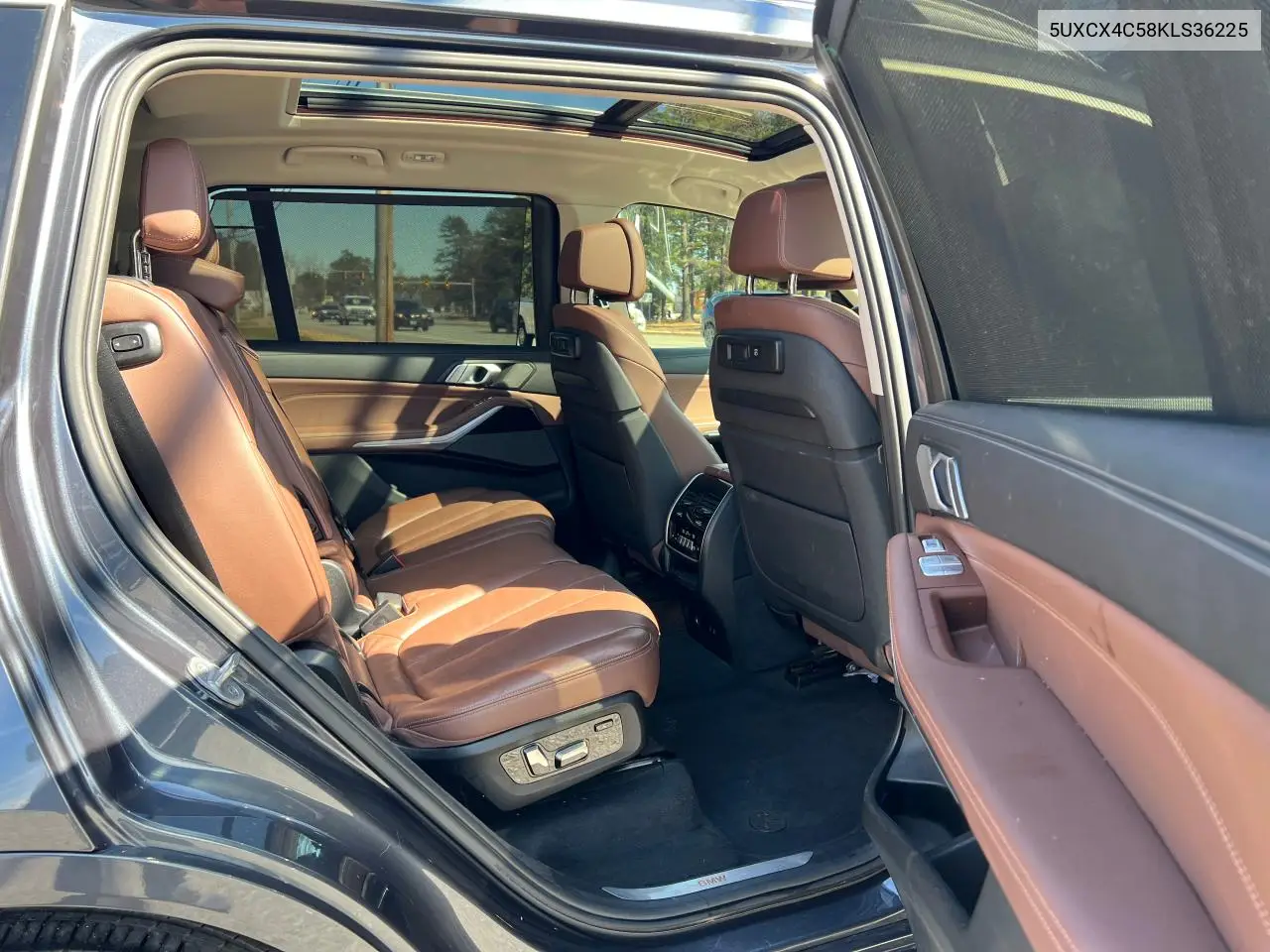 2019 BMW X7 xDrive50I VIN: 5UXCX4C58KLS36225 Lot: 53399425