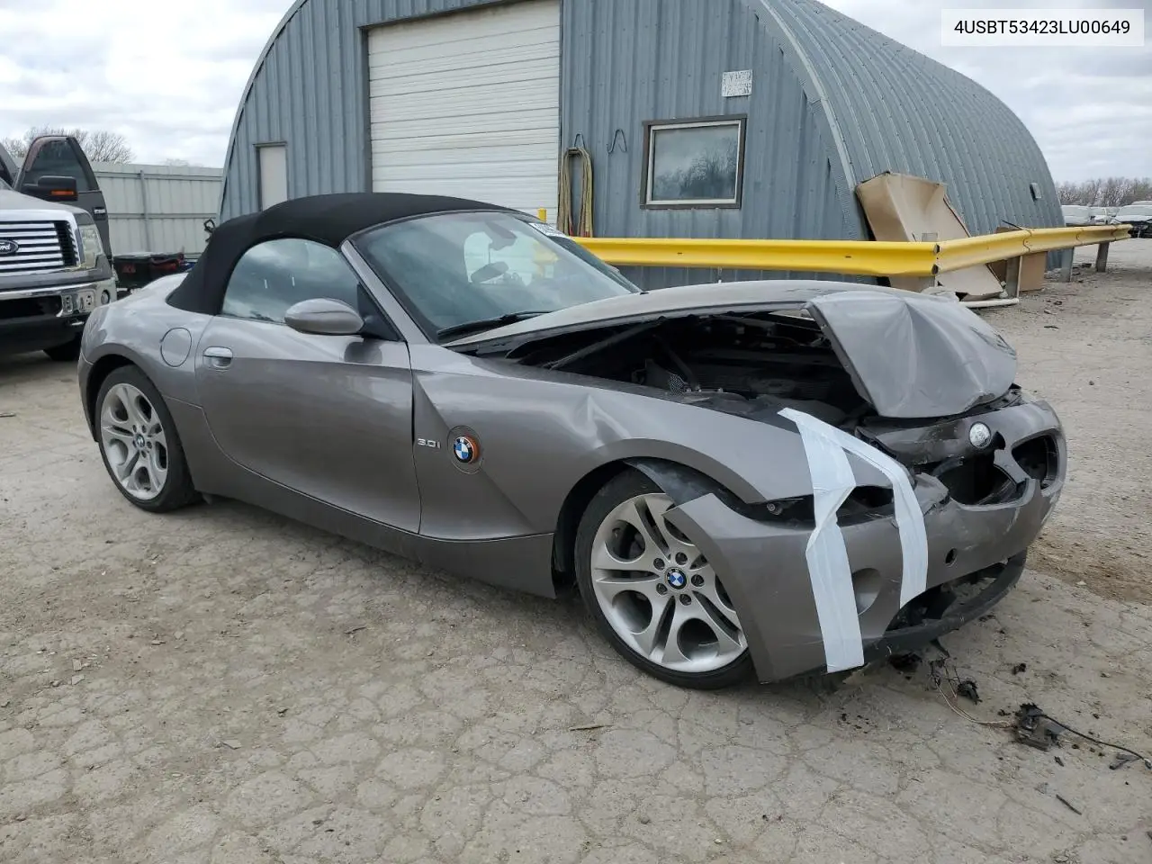 2003 BMW Z4 3.0 VIN: 4USBT53423LU00649 Lot: 50996445