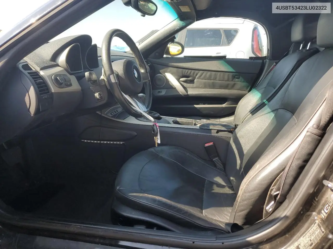 2003 BMW Z4 3.0 VIN: 4USBT53423LU02322 Lot: 55458375