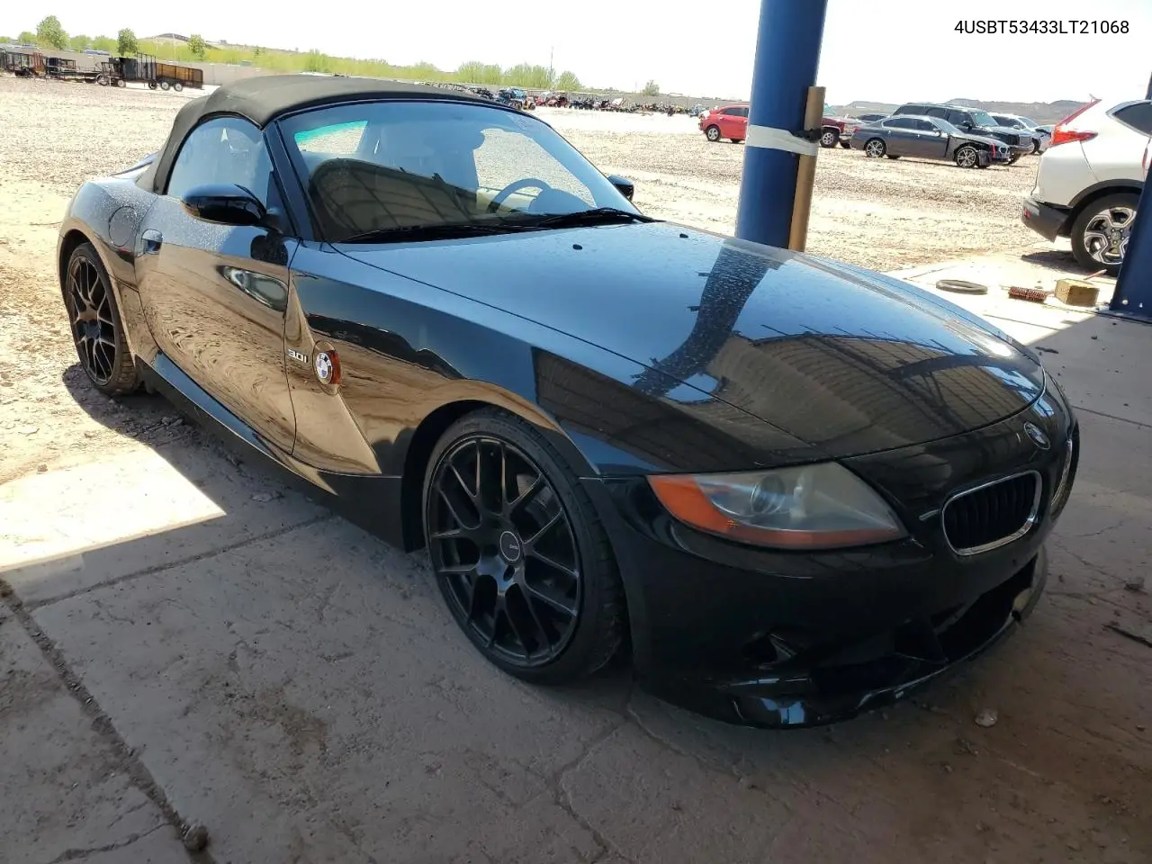 2003 BMW Z4 3.0 VIN: 4USBT53433LT21068 Lot: 56408965