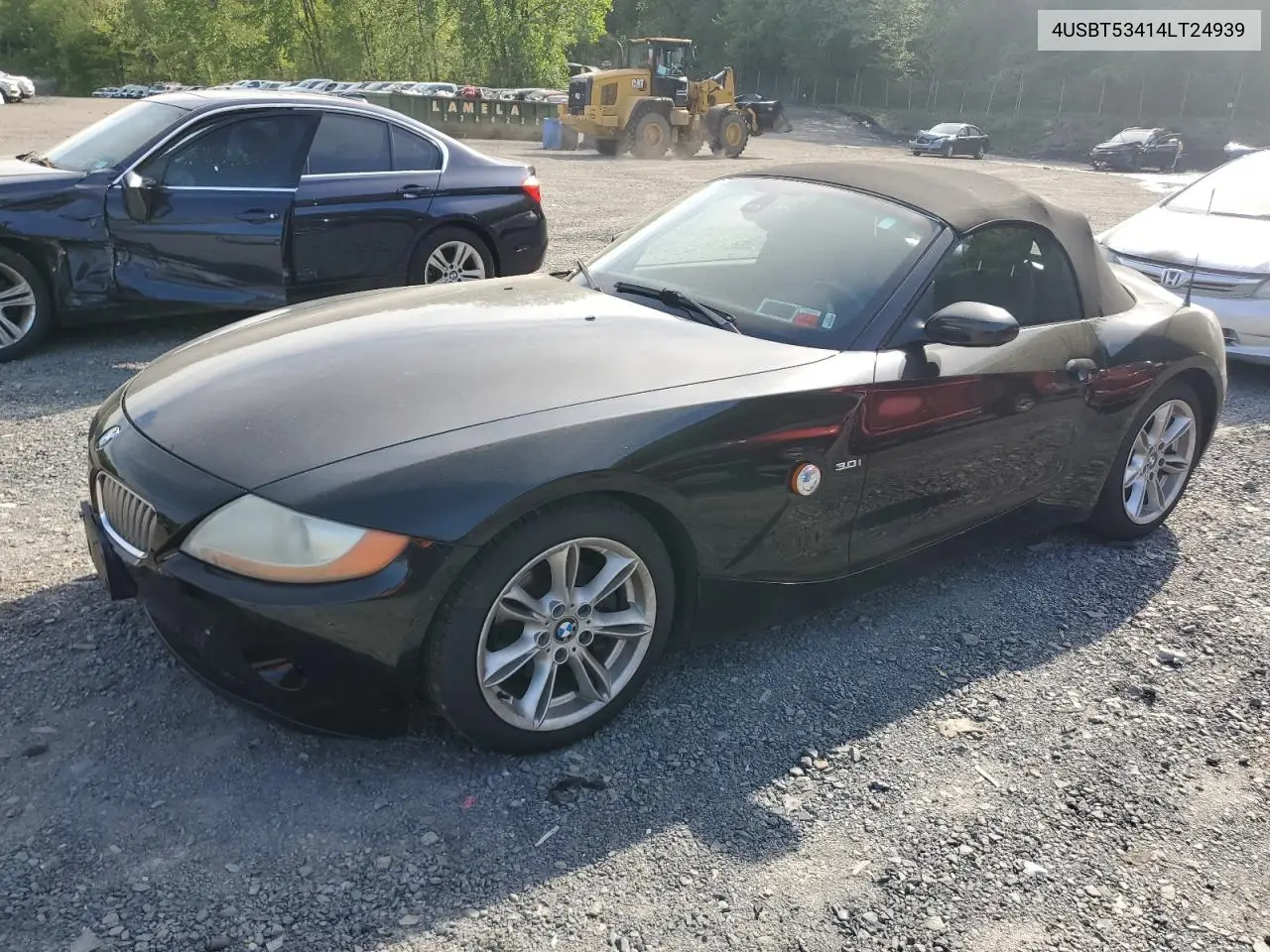 2004 BMW Z4 3.0 VIN: 4USBT53414LT24939 Lot: 56138965