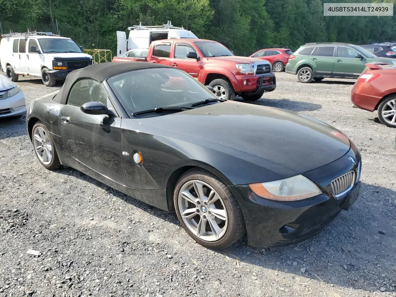 2004 BMW Z4 3.0 VIN: 4USBT53414LT24939 Lot: 56138965