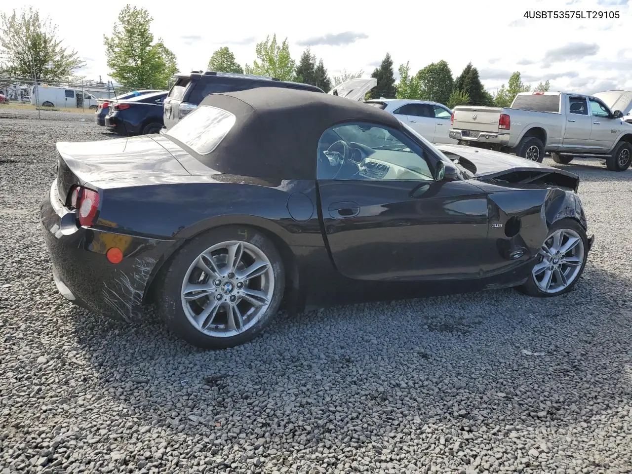 2005 BMW Z4 3.0 VIN: 4USBT53575LT29105 Lot: 56063165