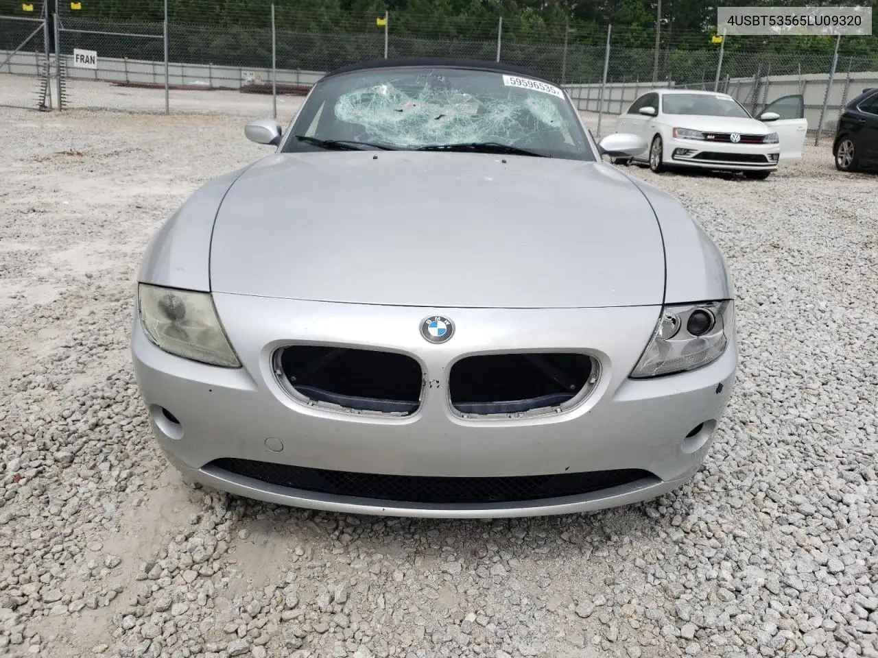 2005 BMW Z4 3.0 VIN: 4USBT53565LU09320 Lot: 59596535