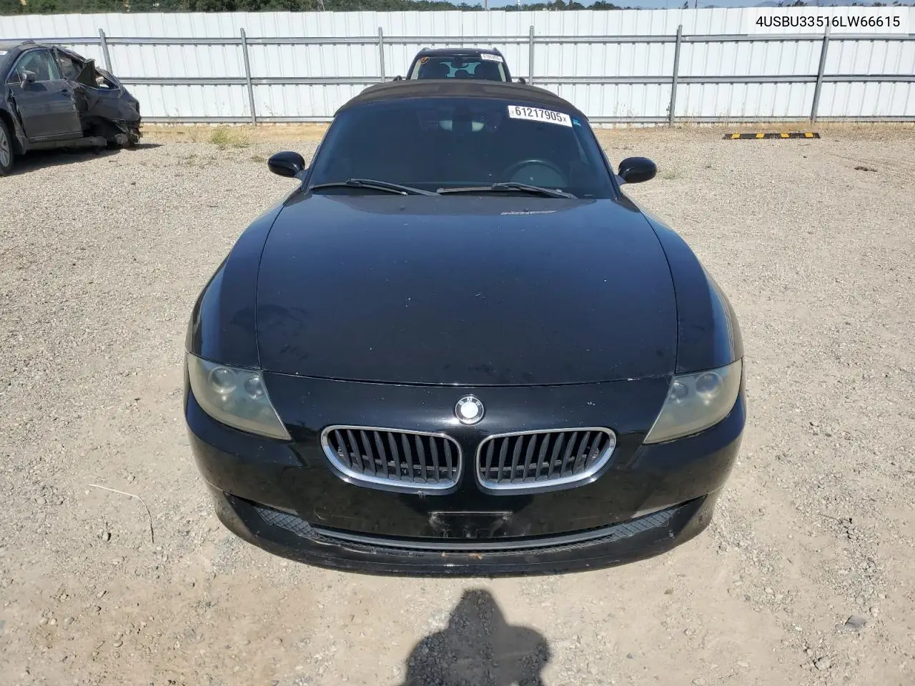 2006 BMW Z4 3.0 VIN: 4USBU33516LW66615 Lot: 61217905
