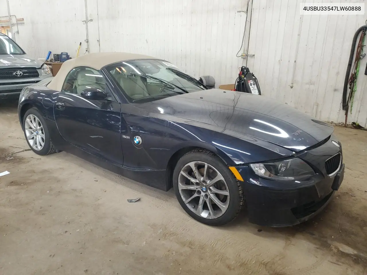 2007 BMW Z4 3.0 VIN: 4USBU33547LW60888 Lot: 56224765