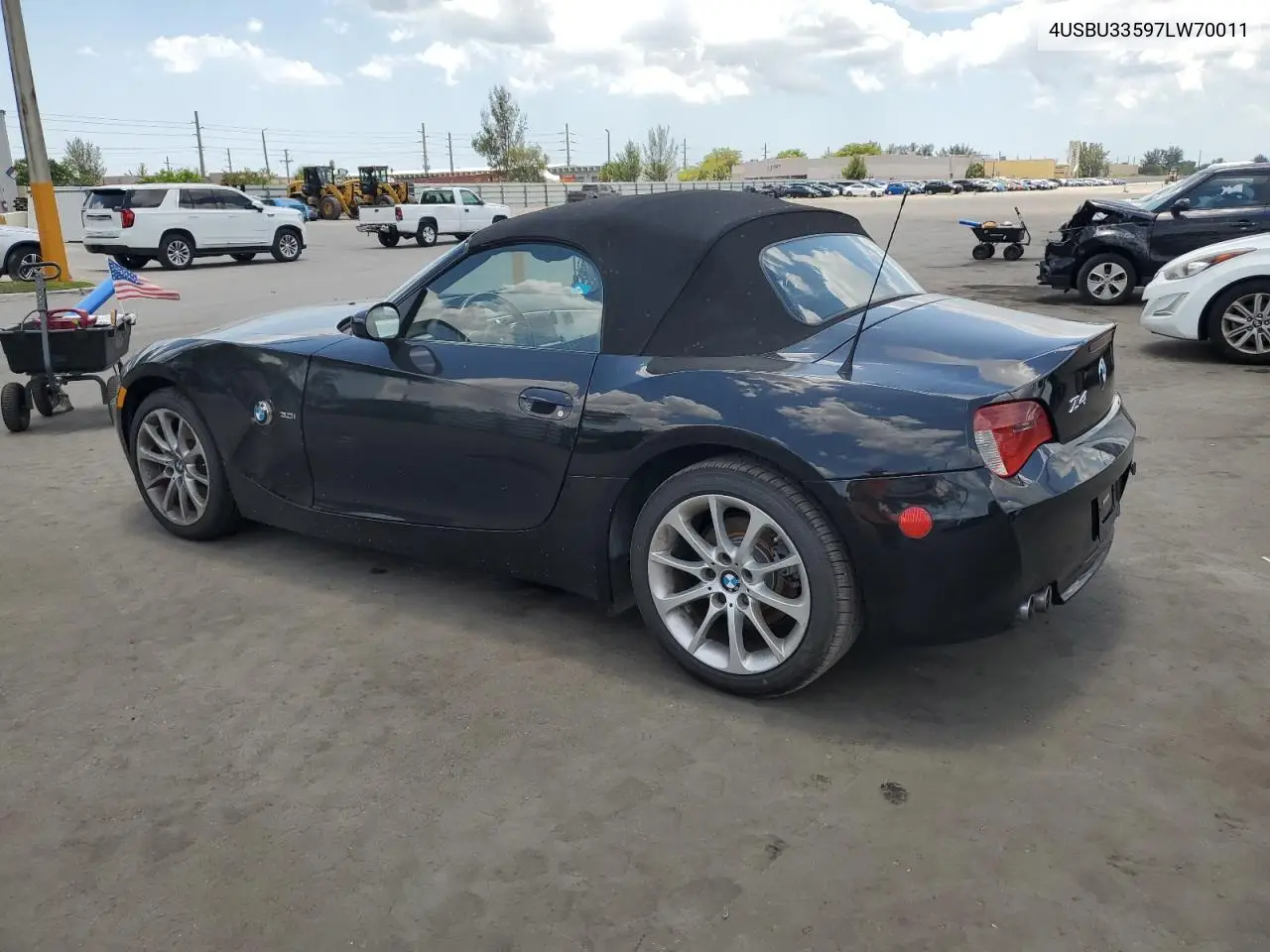 2007 BMW Z4 3.0 VIN: 4USBU33597LW70011 Lot: 57852995