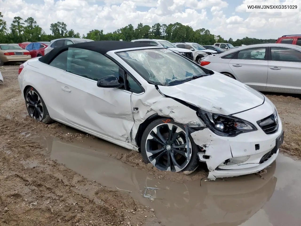 2019 Buick Cascada Sport Touring VIN: W04WJ3N5XKG351029 Lot: 64757535