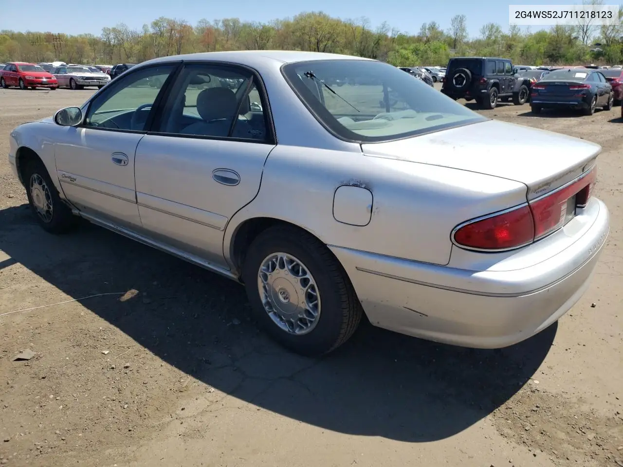 2001 Buick Century Custom VIN: 2G4WS52J711218123 Lot: 55222775