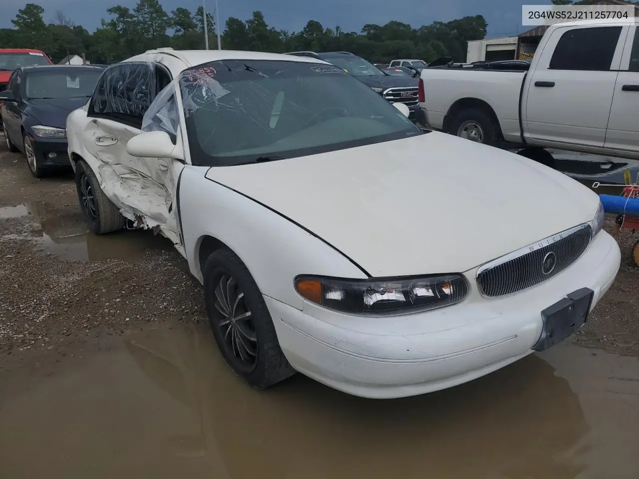 2001 Buick Century Custom VIN: 2G4WS52J211257704 Lot: 64019675