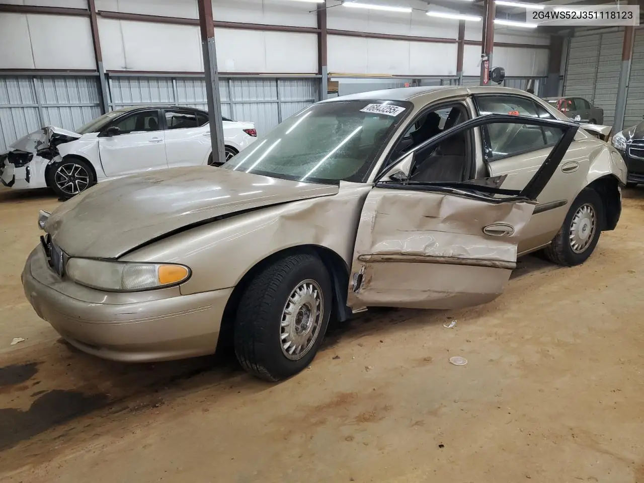 2005 Buick Century Custom VIN: 2G4WS52J351118123 Lot: 46843255