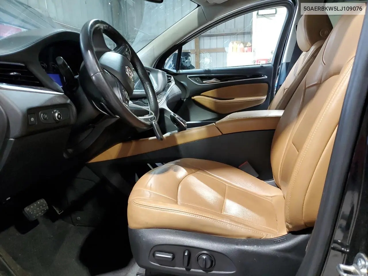 2020 Buick Enclave Essence VIN: 5GAERBKW5LJ109076 Lot: 63005165