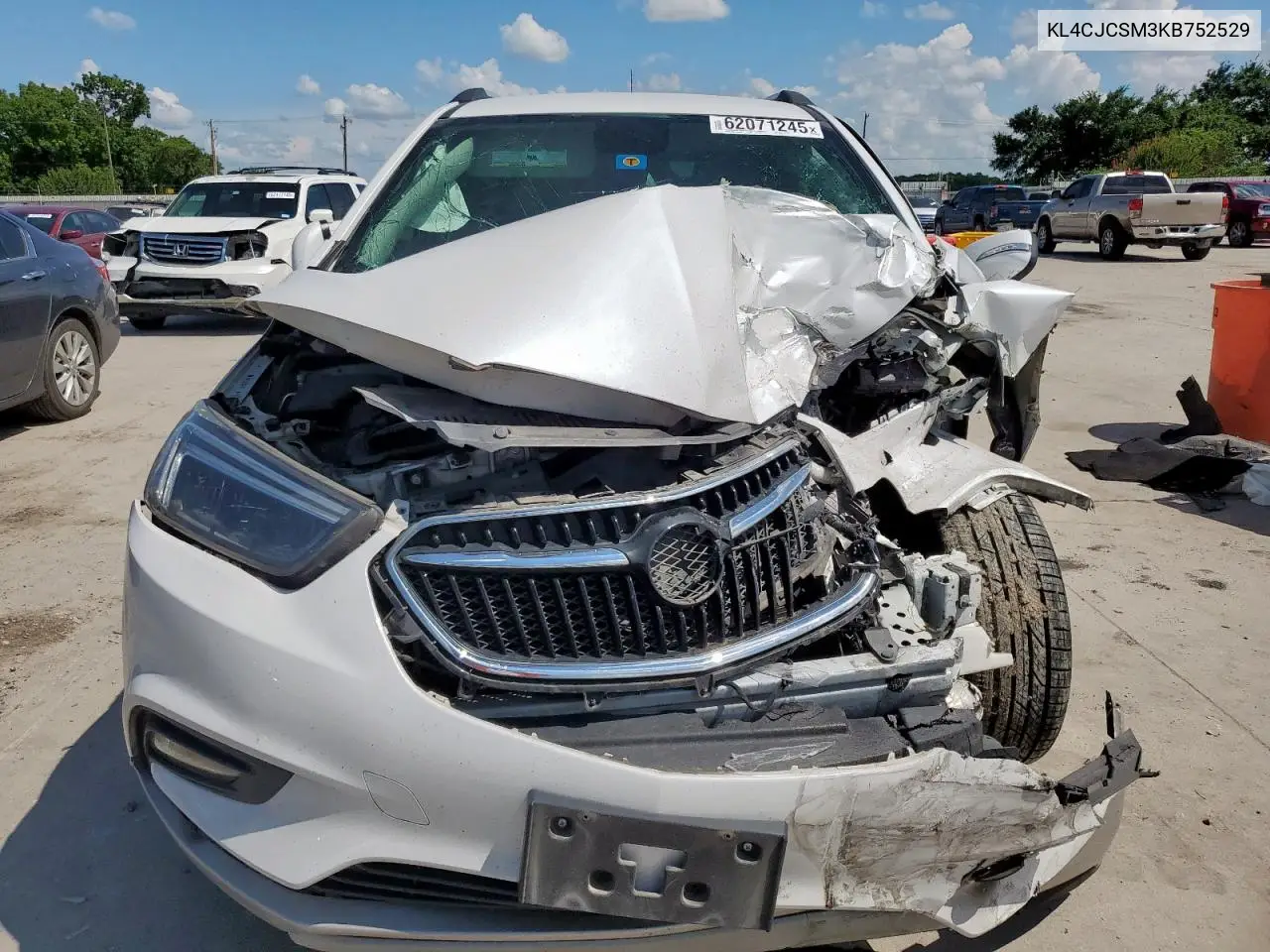 2019 Buick Encore Essence VIN: KL4CJCSM3KB752529 Lot: 62071245