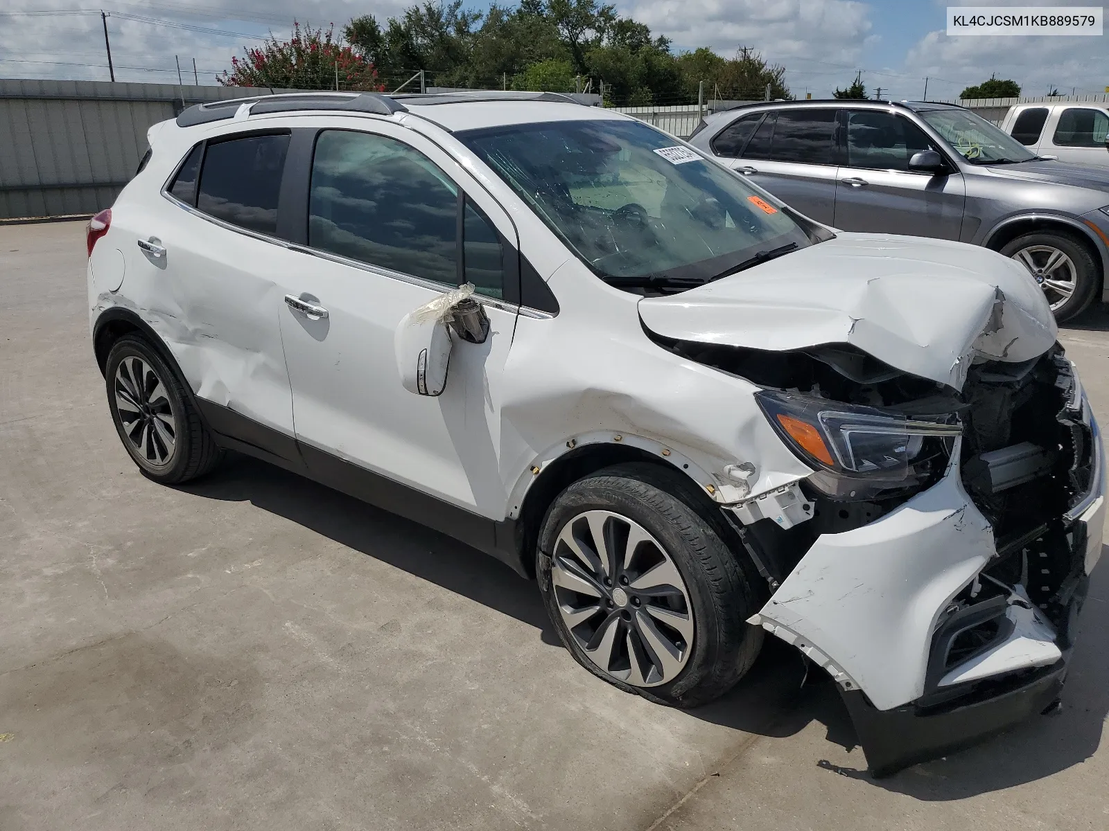 2019 Buick Encore Essence VIN: KL4CJCSM1KB889579 Lot: 65327254