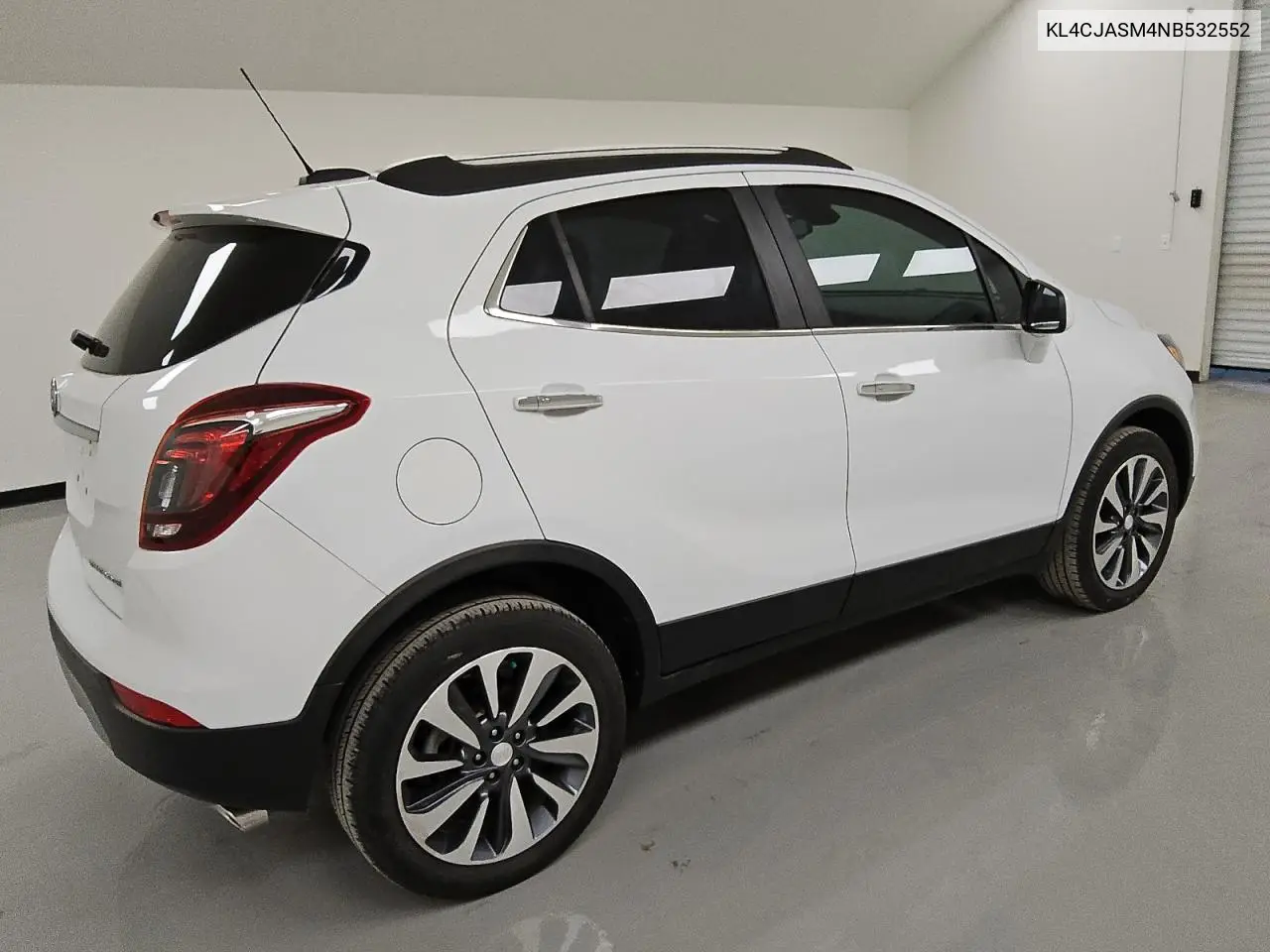 2022 Buick Encore Preferred VIN: KL4CJASM4NB532552 Lot: 50100555