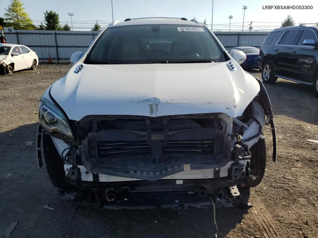 2017 Buick Envision Essence VIN: LRBFXBSA8HD053300 Lot: 60903405