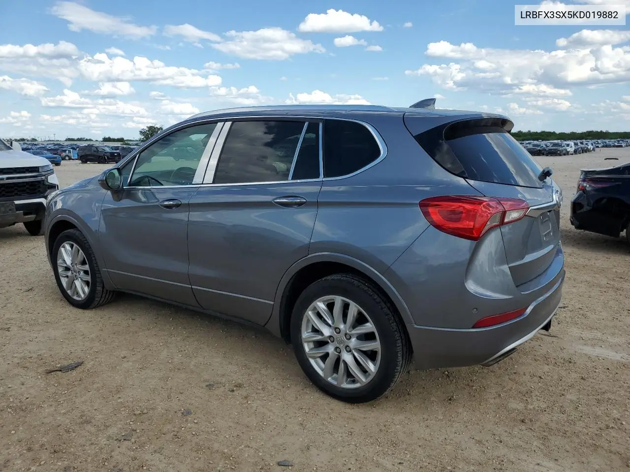 2019 Buick Envision Premium VIN: LRBFX3SX5KD019882 Lot: 56457425