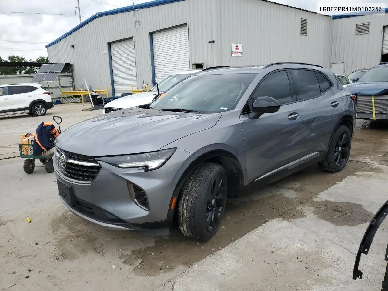 2021 Buick Envision Essence VIN: LRBFZPR41MD102256 Lot: 52940085