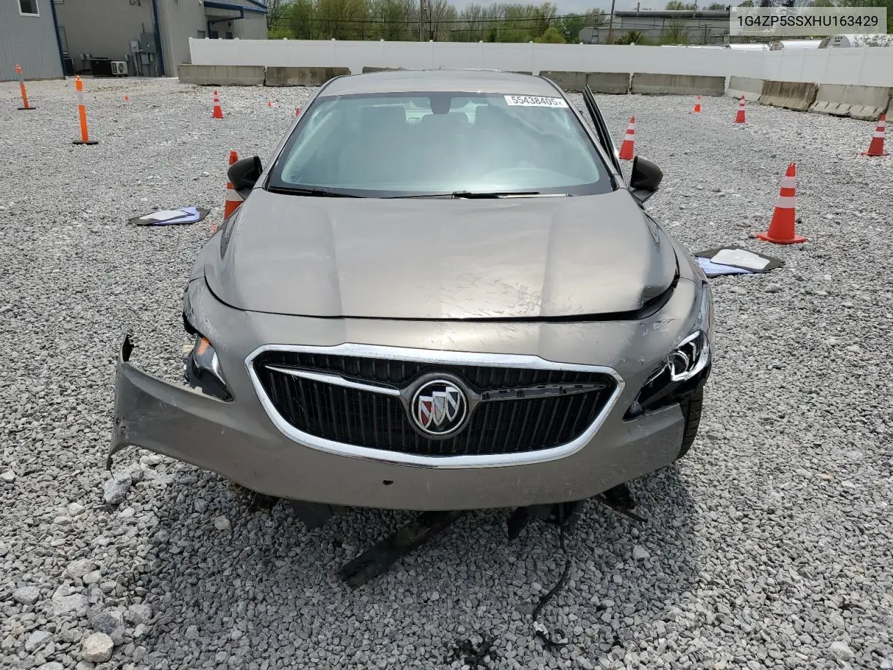 2017 Buick Lacrosse Essence VIN: 1G4ZP5SSXHU163429 Lot: 55438405