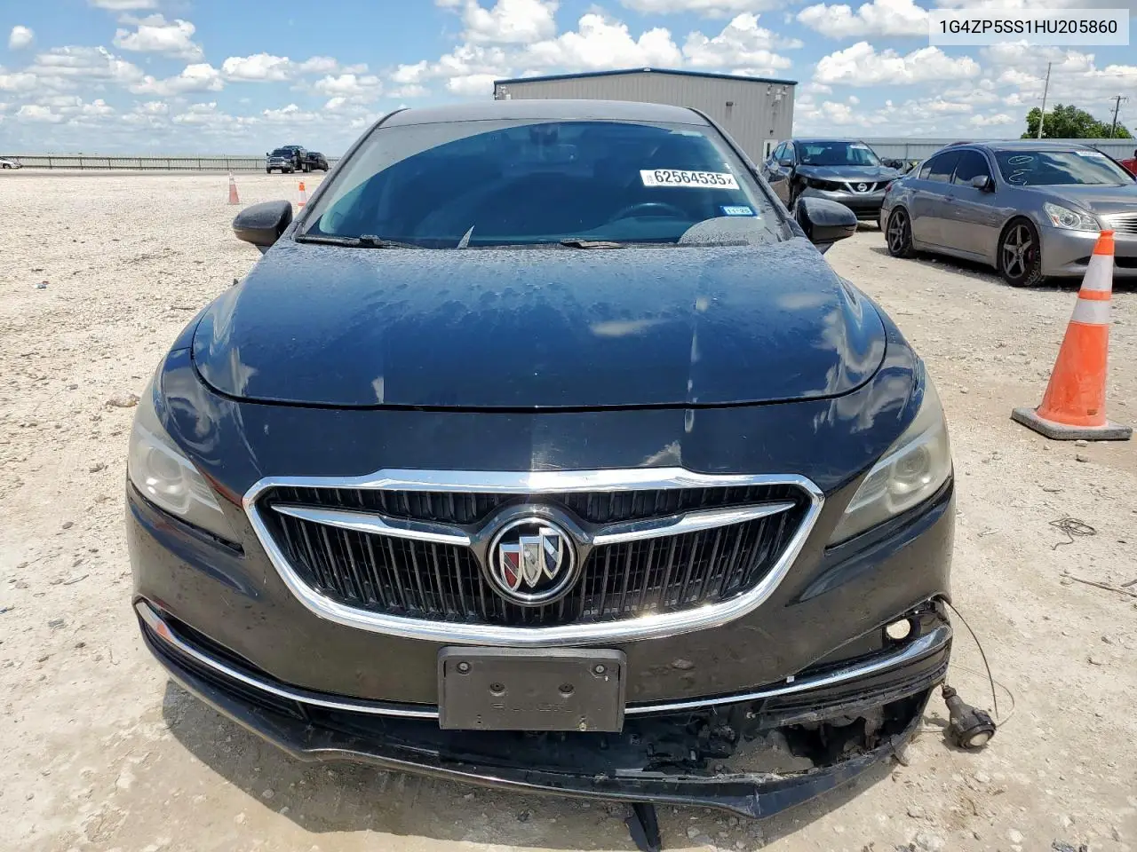 2017 Buick Lacrosse Essence VIN: 1G4ZP5SS1HU205860 Lot: 62564535