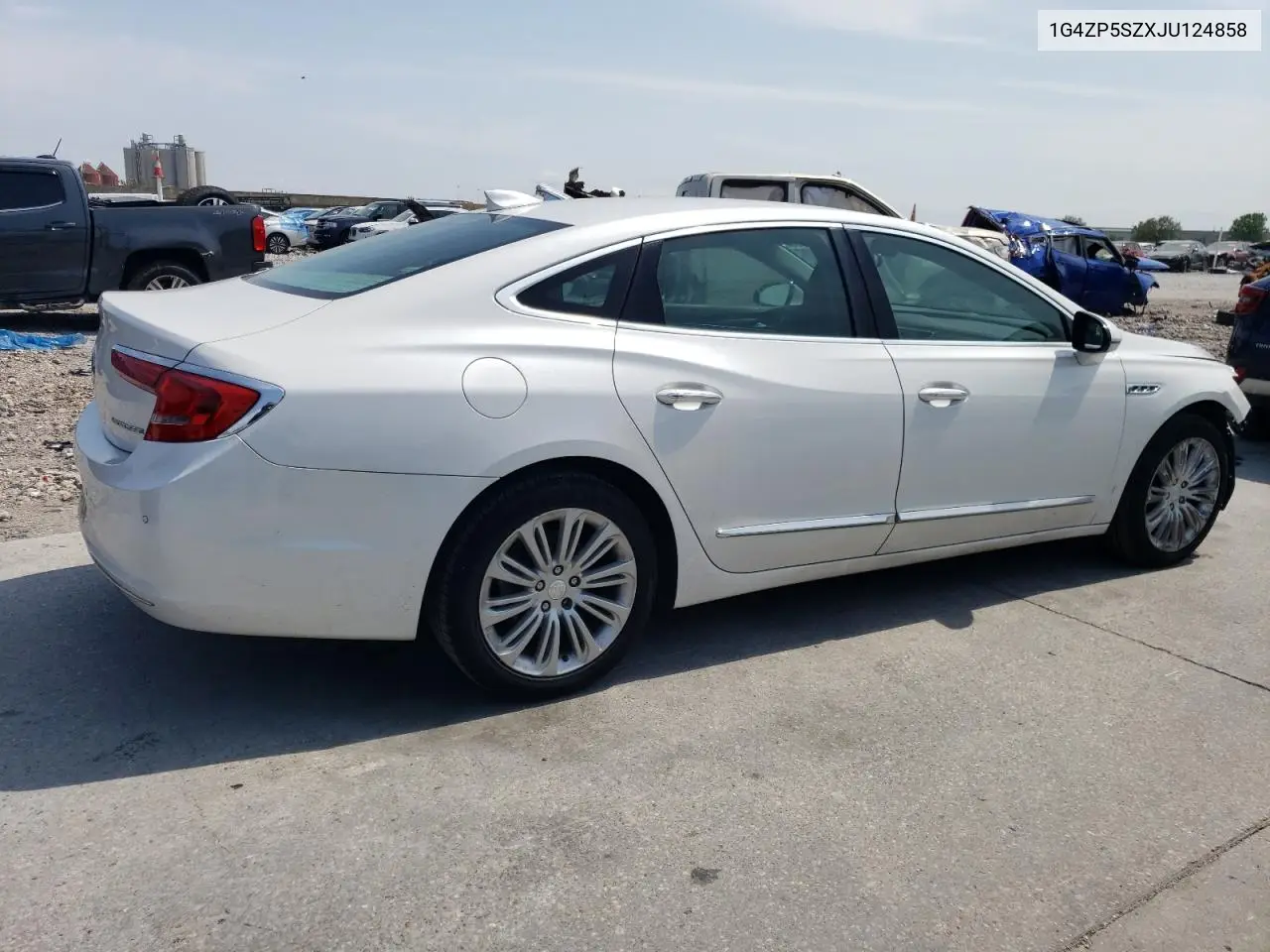 2018 Buick Lacrosse Essence VIN: 1G4ZP5SZXJU124858 Lot: 53032085