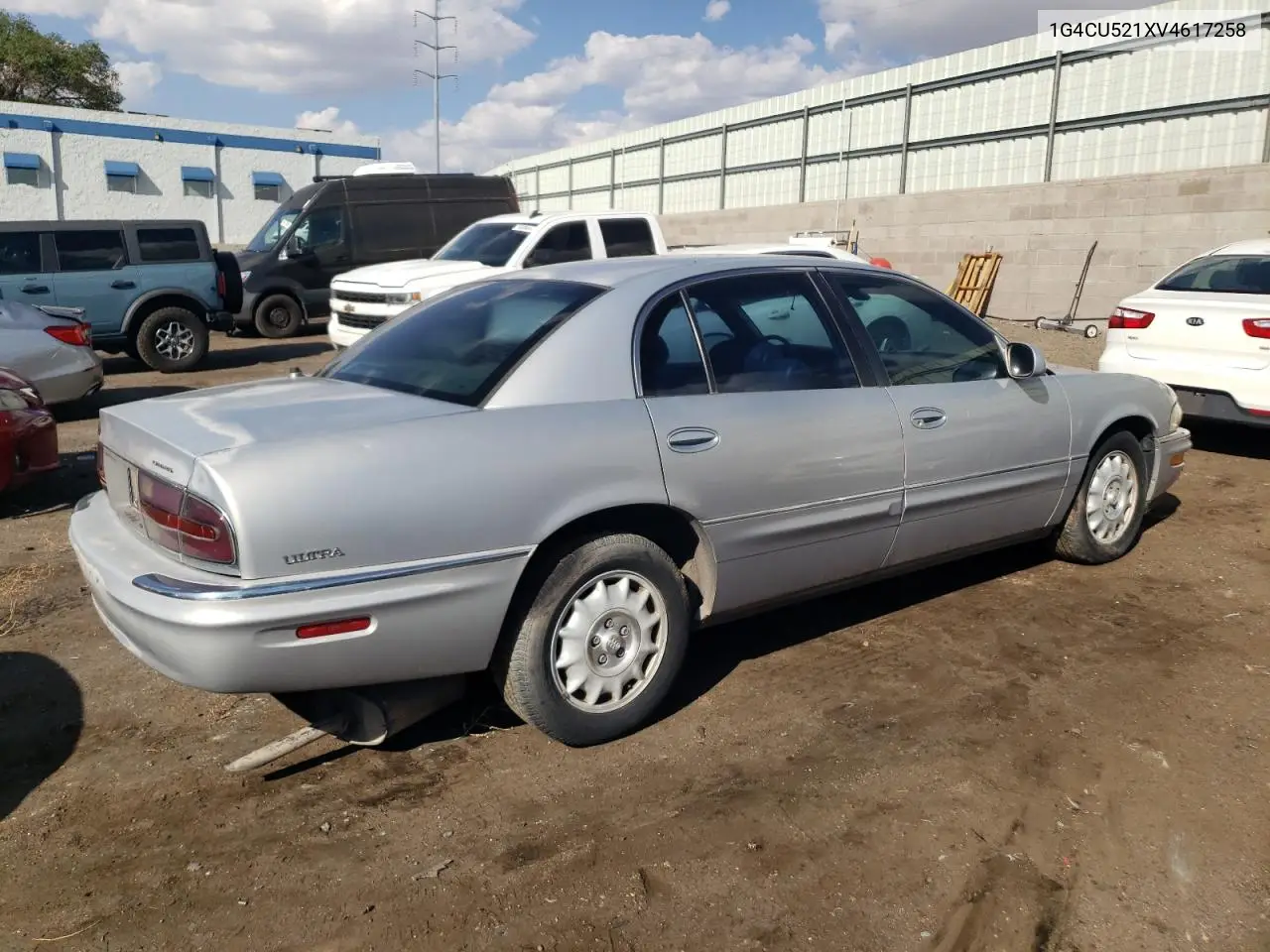 1997 Buick Park Avenue Ultra VIN: 1G4CU521XV4617258 Lot: 56000705