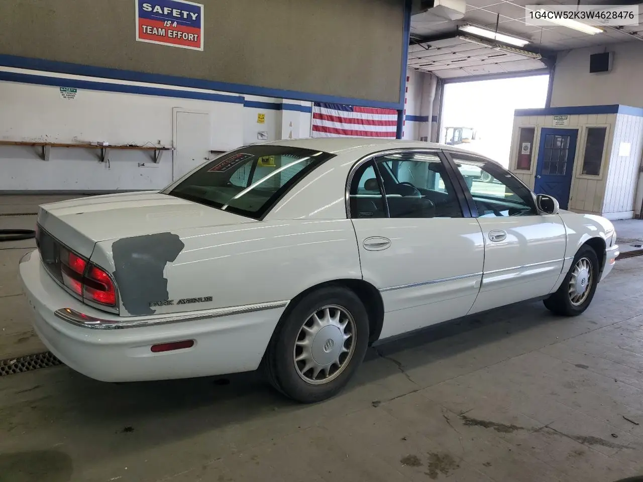 1998 Buick Park Avenue VIN: 1G4CW52K3W4628476 Lot: 51989785