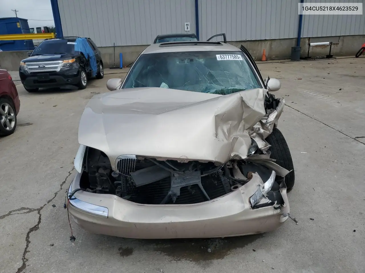 1999 Buick Park Avenue Ultra VIN: 1G4CU5218X4623529 Lot: 63777585