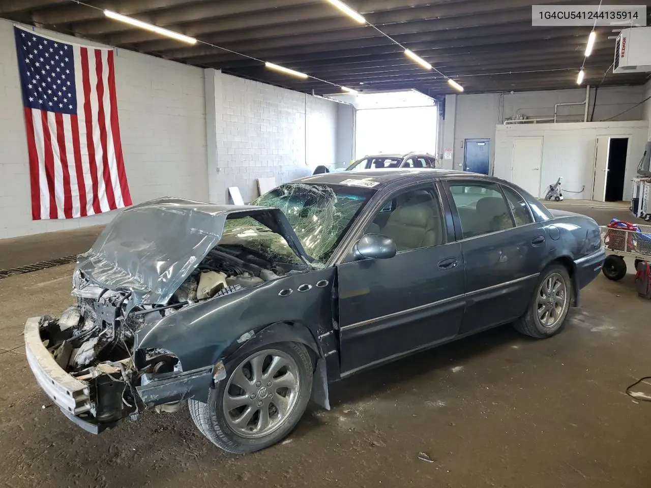 2004 Buick Park Avenue Ultra VIN: 1G4CU541244135914 Lot: 61426945