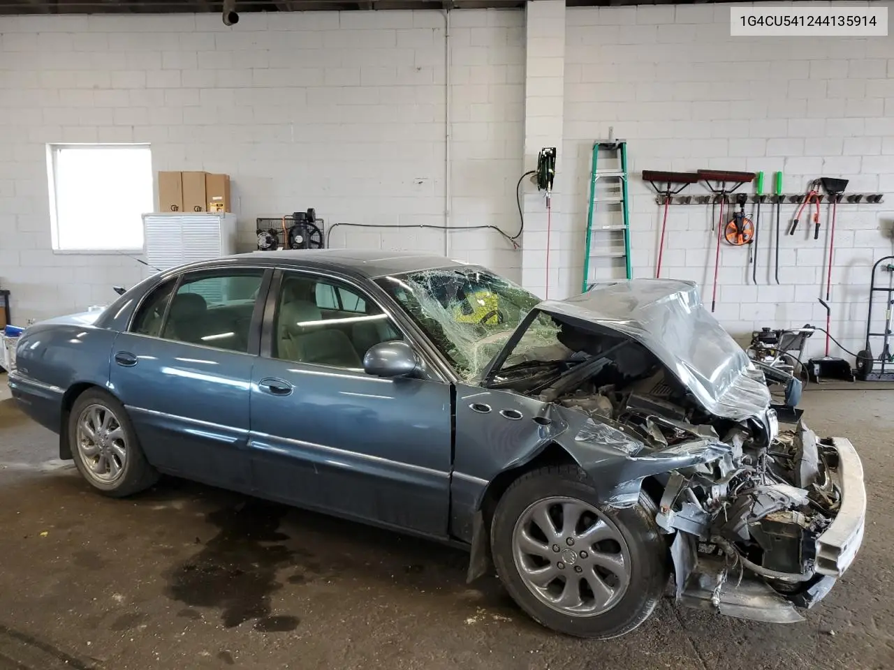 2004 Buick Park Avenue Ultra VIN: 1G4CU541244135914 Lot: 61426945