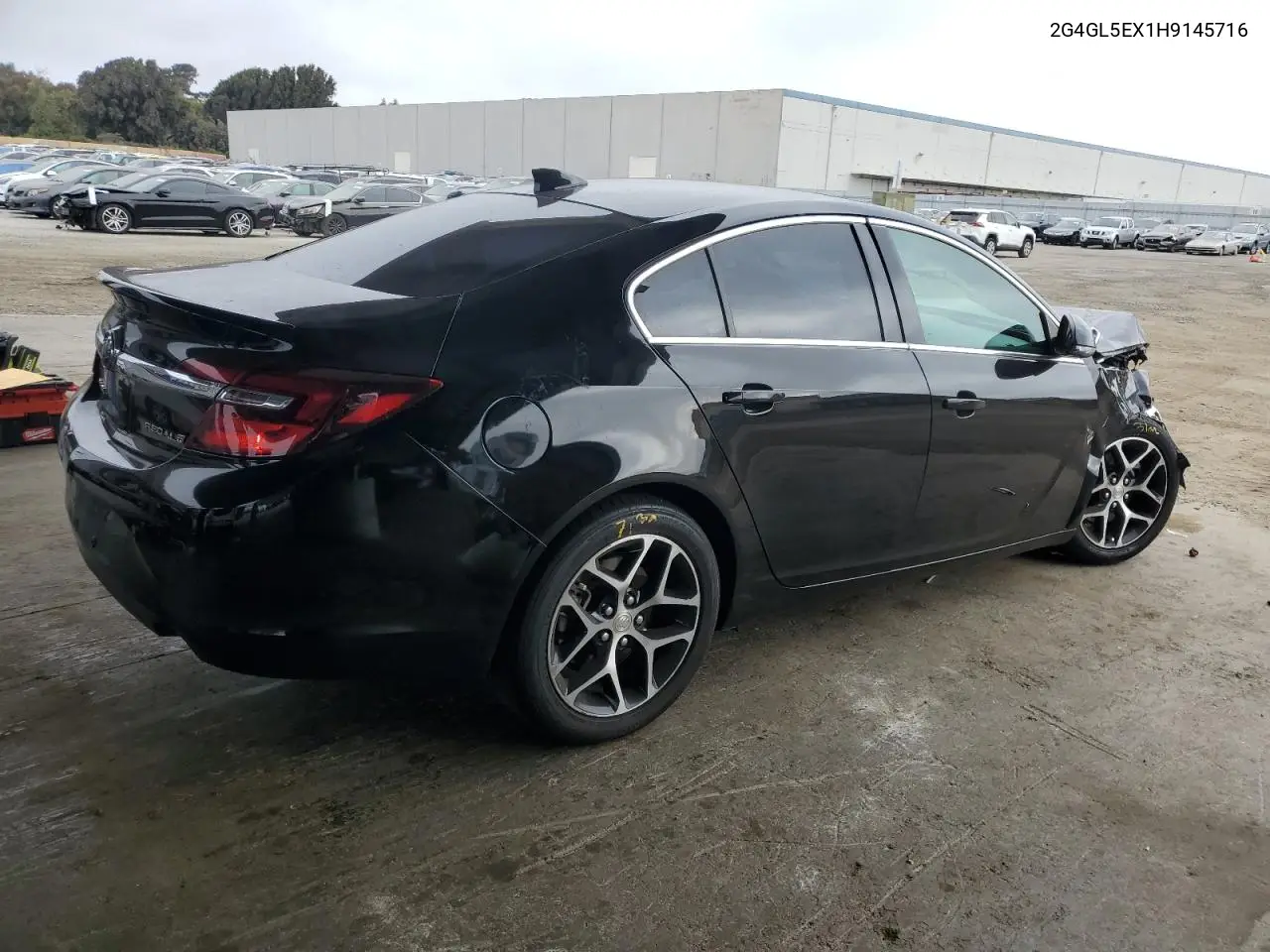 2017 Buick Regal Sport Touring VIN: 2G4GL5EX1H9145716 Lot: 64700205