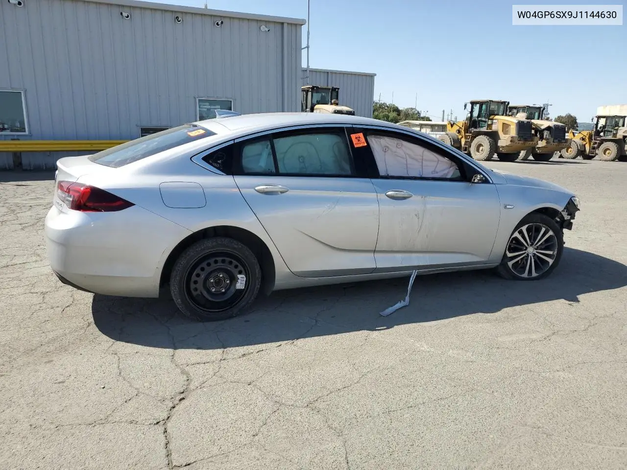 2018 Buick Regal Essence VIN: W04GP6SX9J1144630 Lot: 53074585