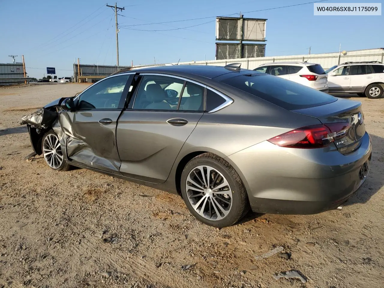 2018 Buick Regal Essence VIN: W04GR6SX8J1175099 Lot: 53128555