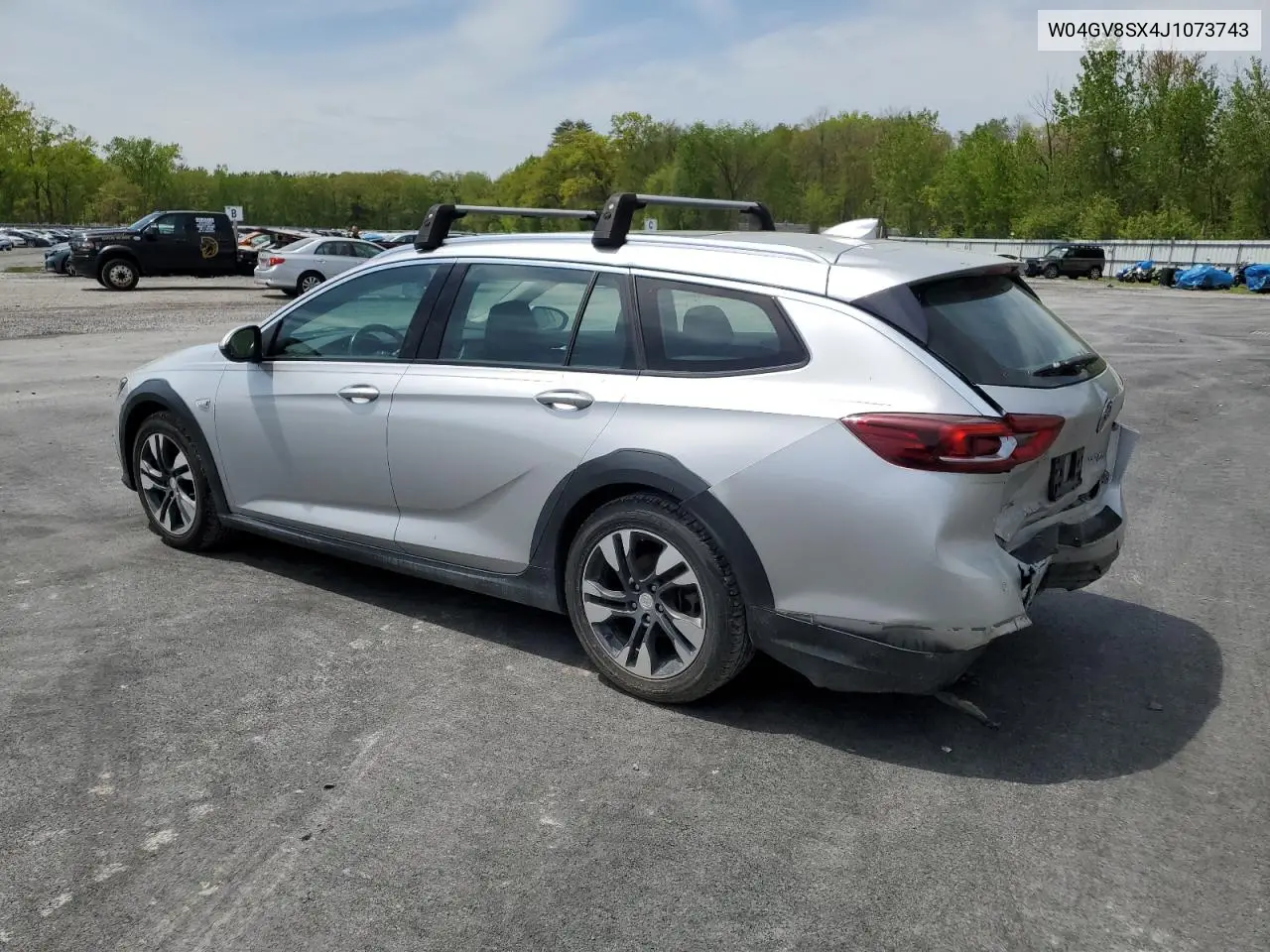 2018 Buick Regal Tourx Essence VIN: W04GV8SX4J1073743 Lot: 56561755