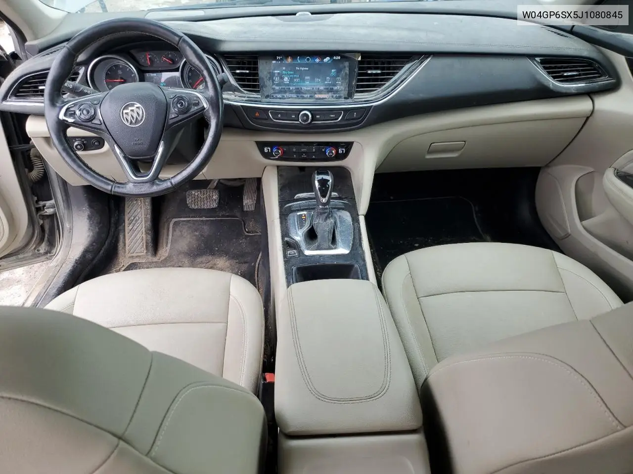 2018 Buick Regal Essence VIN: W04GP6SX5J1080845 Lot: 58384595