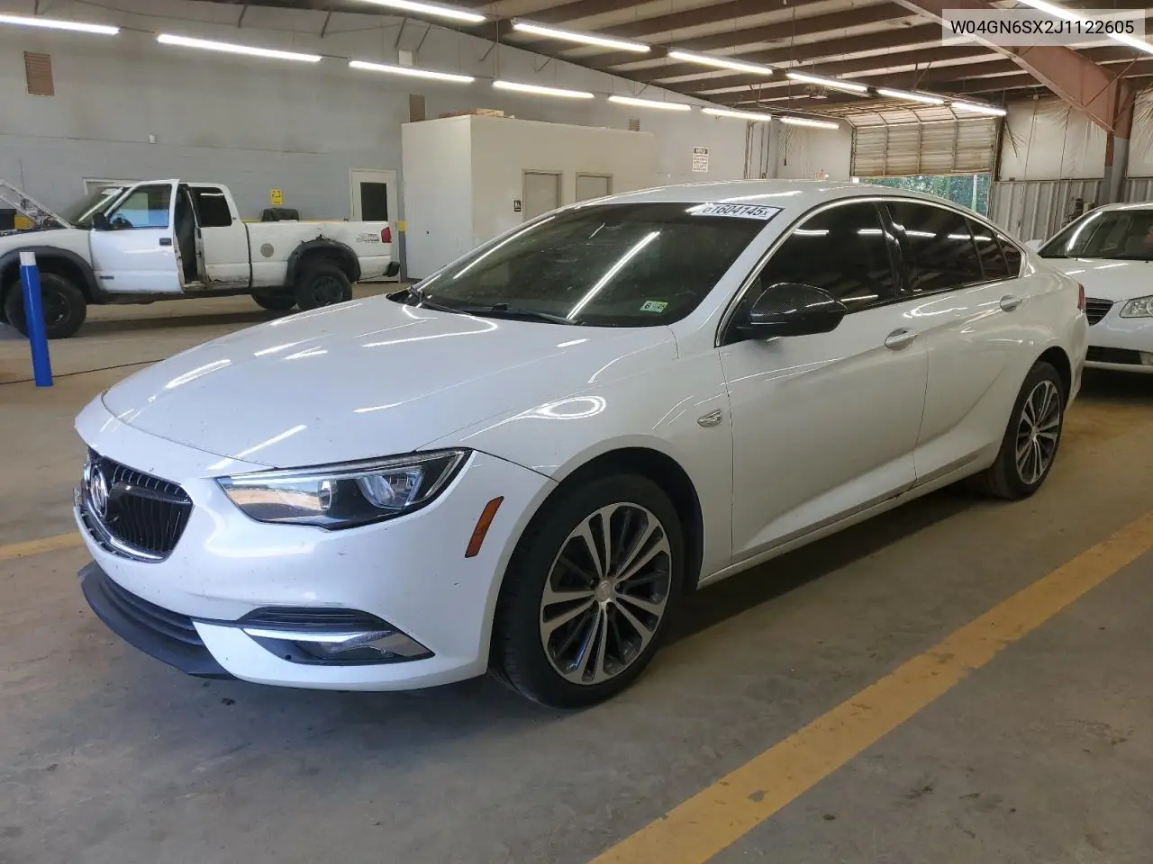 2018 Buick Regal Preferred Ii VIN: W04GN6SX2J1122605 Lot: 61604145