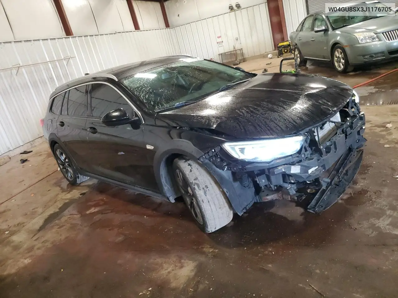 2018 Buick Regal Tourx Preferred VIN: W04GU8SX3J1176705 Lot: 64317585