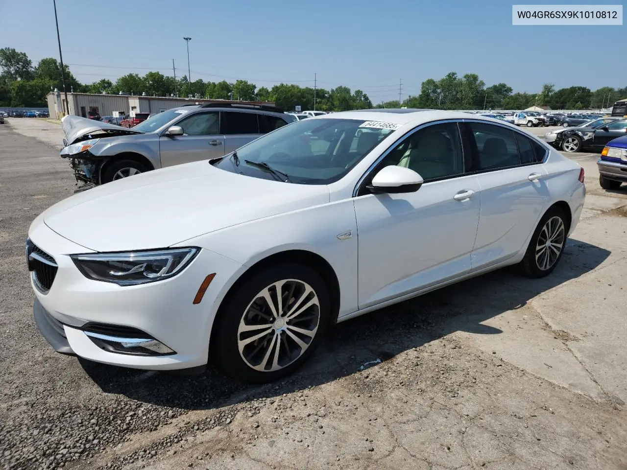 2019 Buick Regal Essence VIN: W04GR6SX9K1010812 Lot: 64414685
