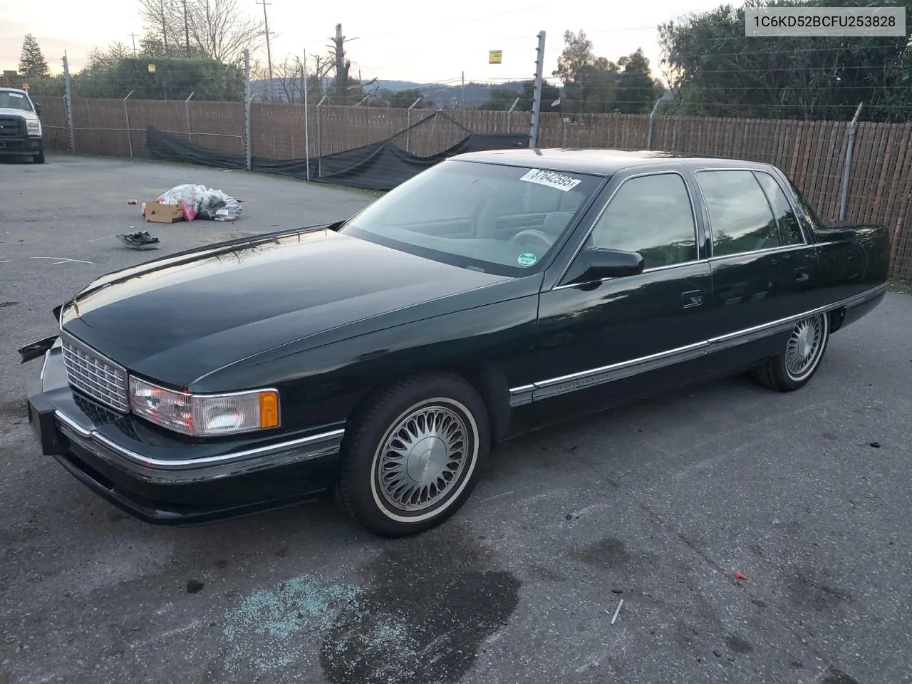 1995 Cadillac Deville VIN: 1C6KD52BCFU253828 Lot: 87642595