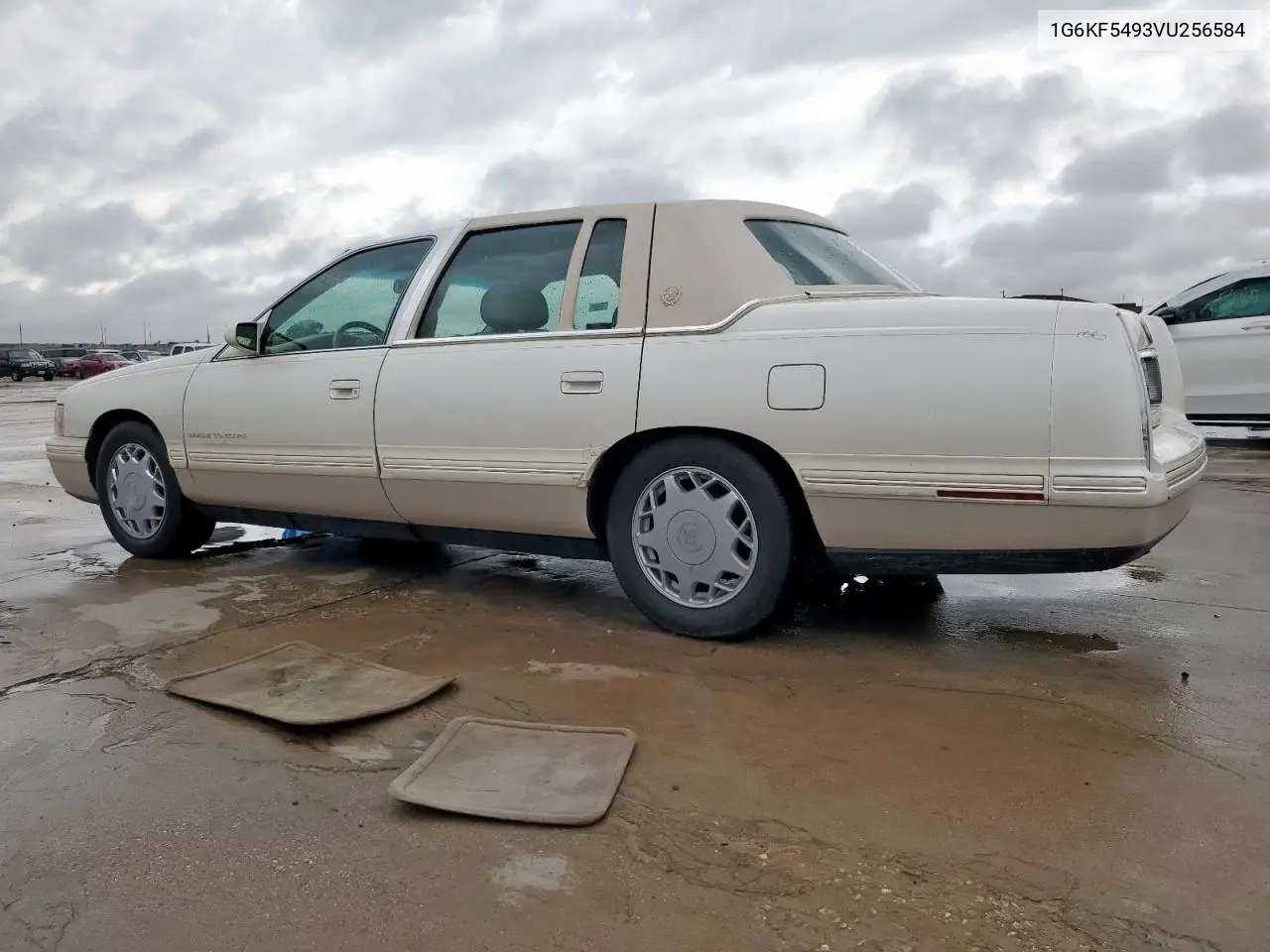 1997 Cadillac Deville Concours VIN: 1G6KF5493VU256584 Lot: 56062095