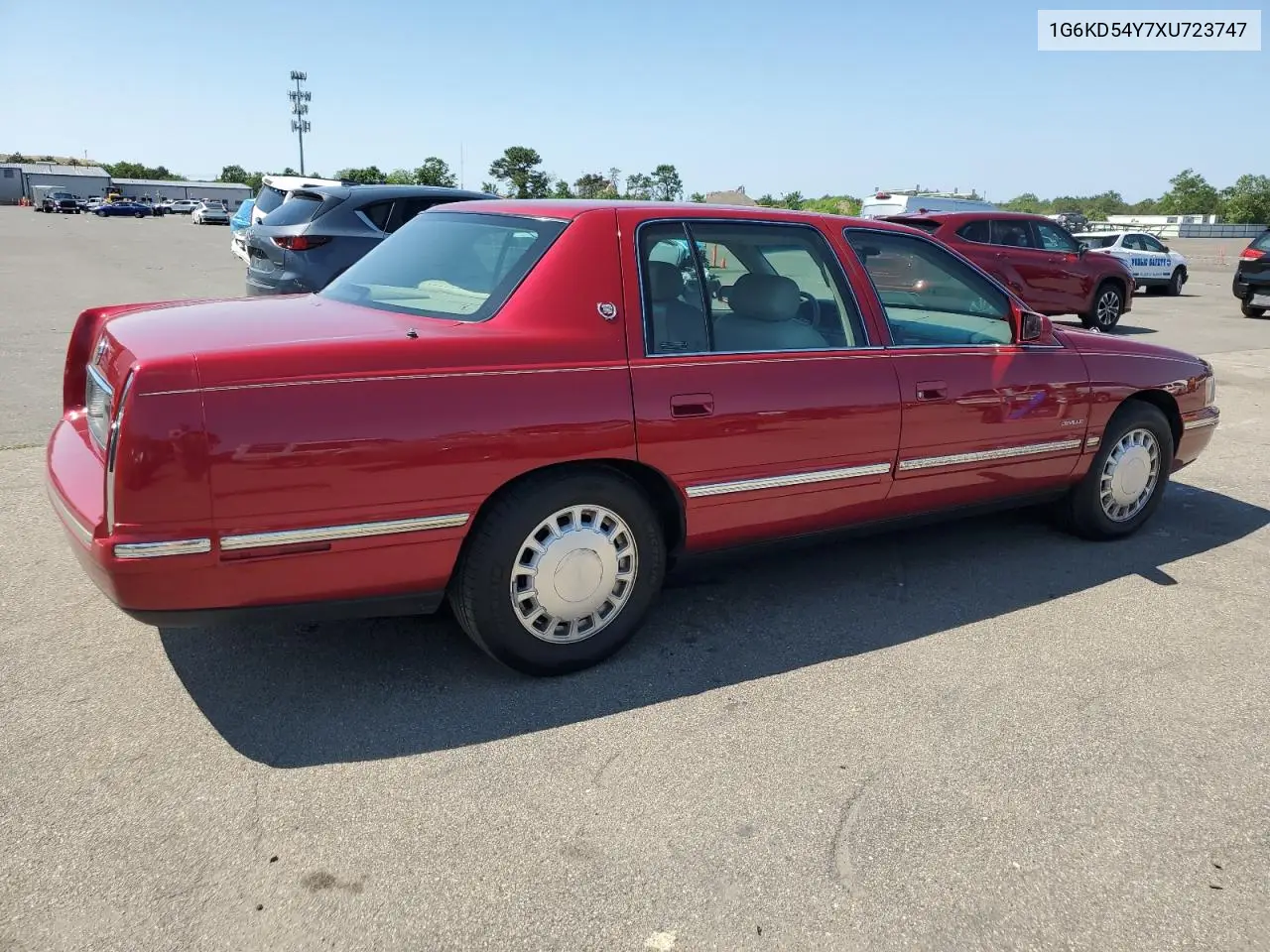 1999 Cadillac Deville VIN: 1G6KD54Y7XU723747 Lot: 59883975