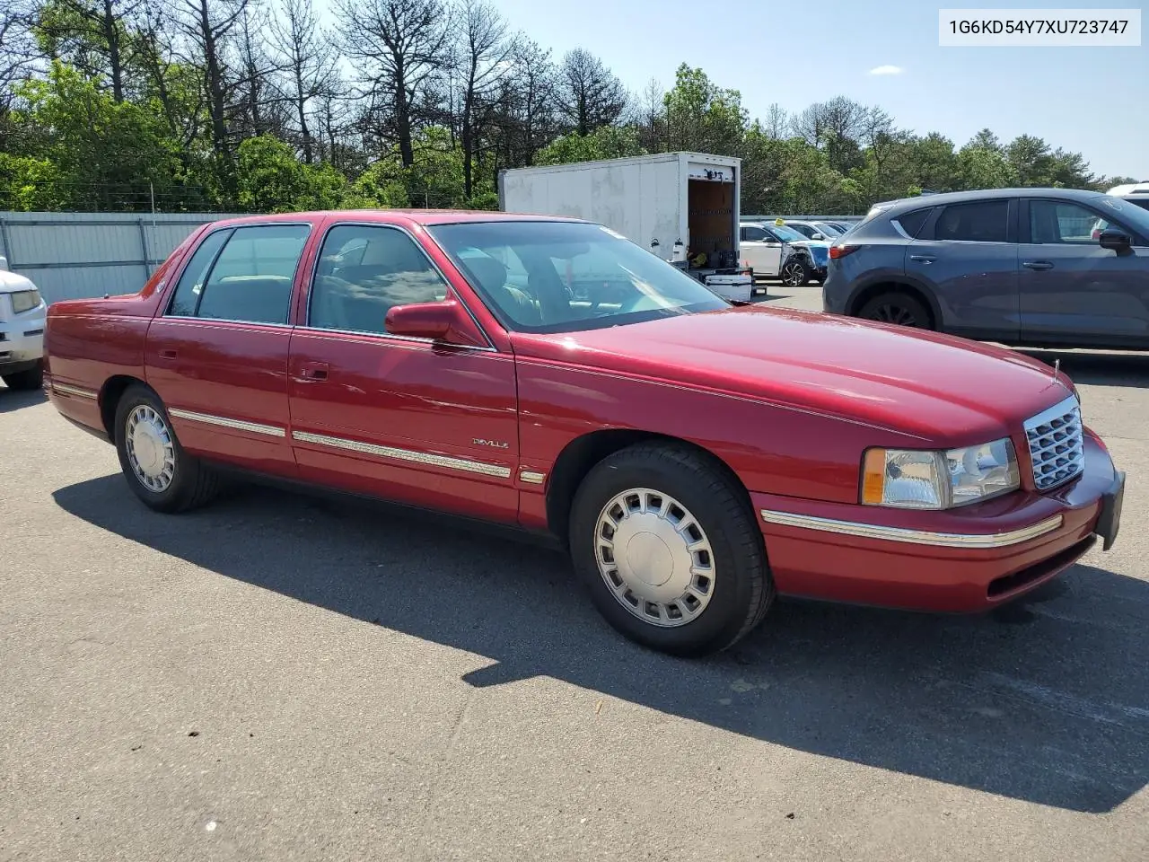 1999 Cadillac Deville VIN: 1G6KD54Y7XU723747 Lot: 59883975
