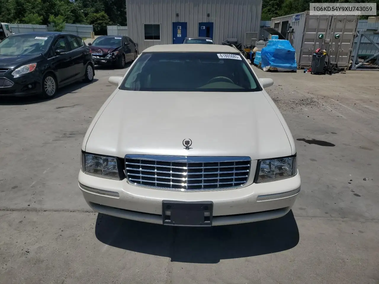 1999 Cadillac Deville VIN: 1G6KD54Y9XU743059 Lot: 61805085