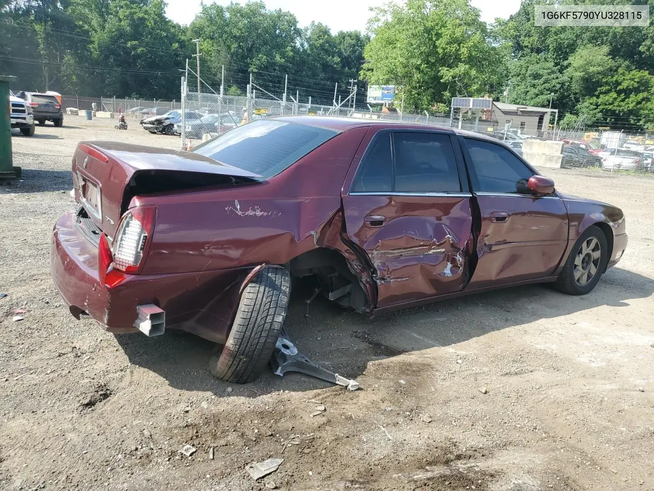 2000 Cadillac Deville Dts VIN: 1G6KF5790YU328115 Lot: 62000185