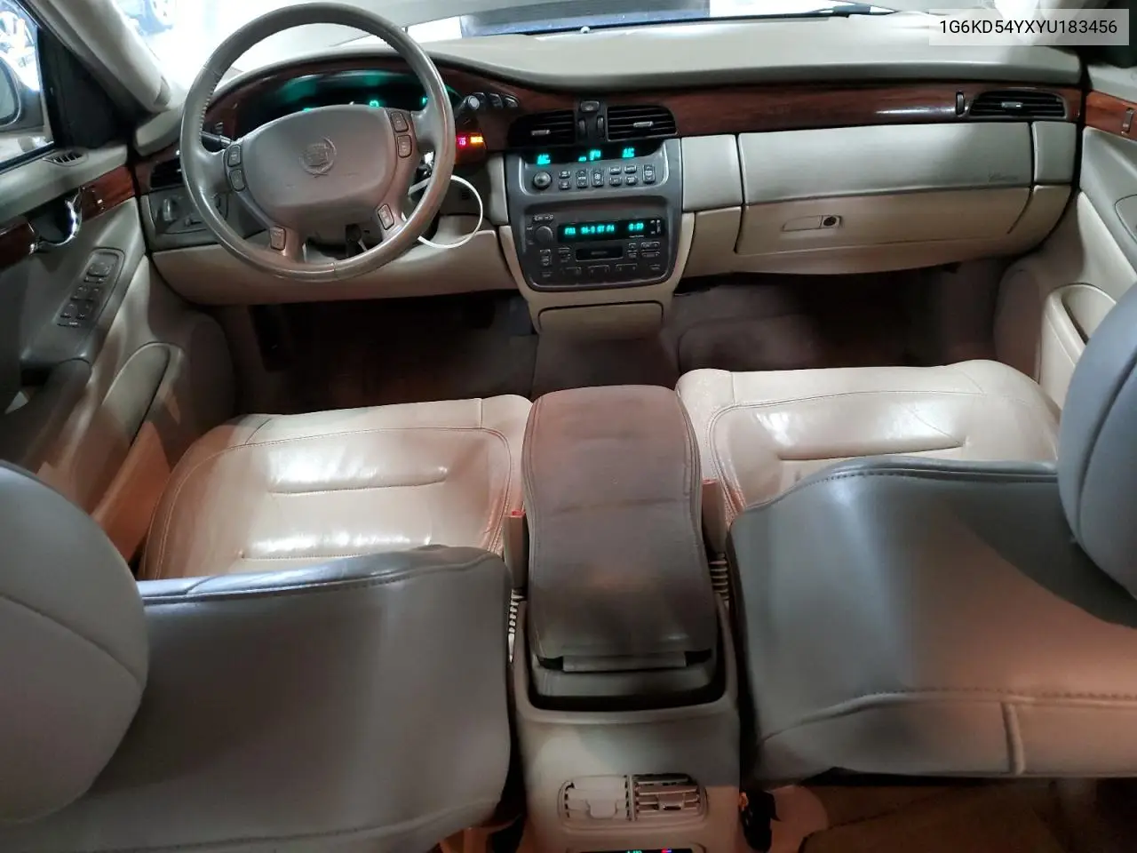 2000 Cadillac Deville VIN: 1G6KD54YXYU183456 Lot: 64074575