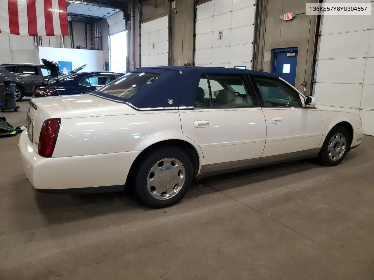 2000 Cadillac Deville Dhs VIN: 1G6KE57Y8YU304557 Lot: 65239795
