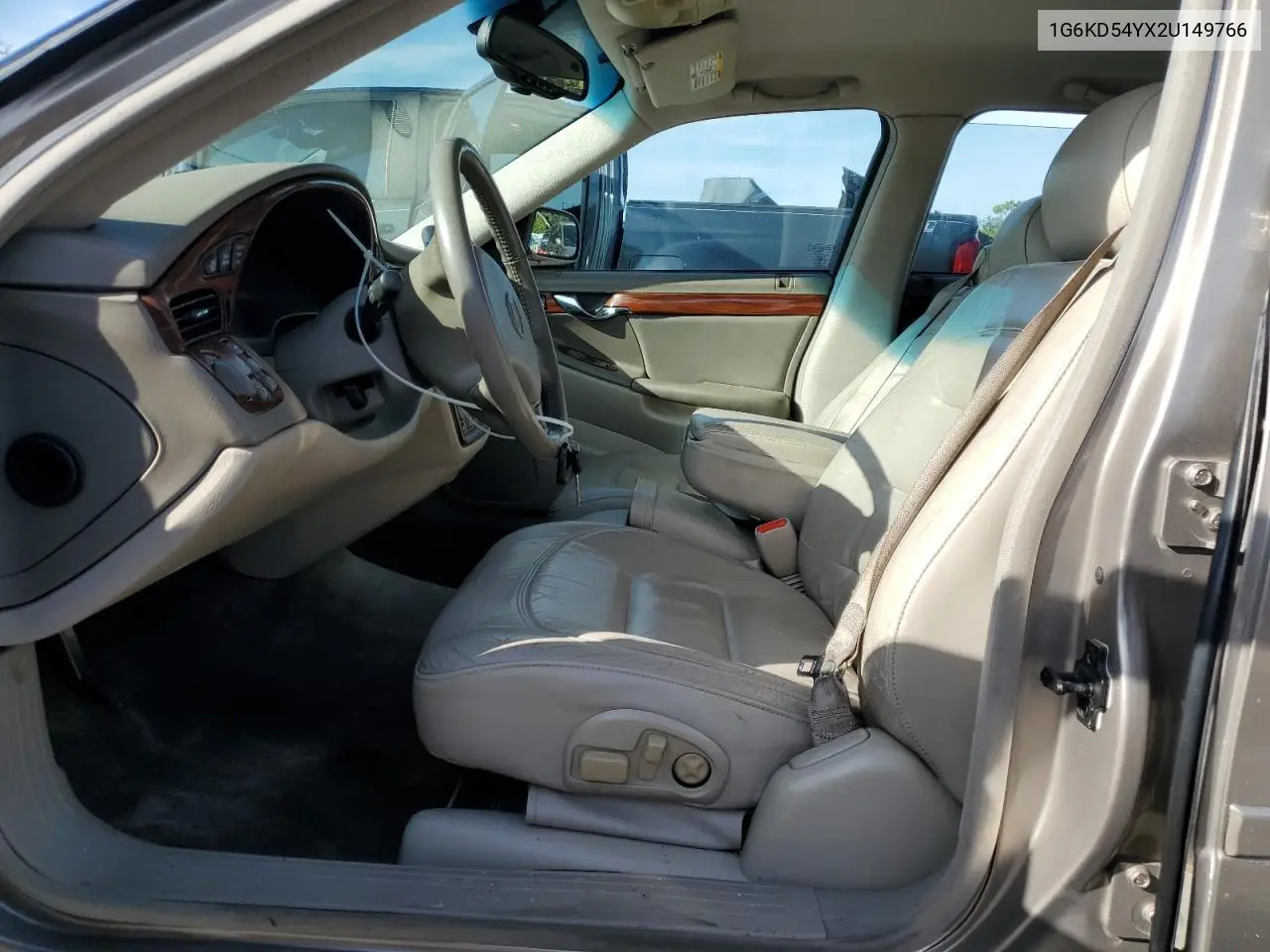 2002 Cadillac Deville VIN: 1G6KD54YX2U149766 Lot: 58389575