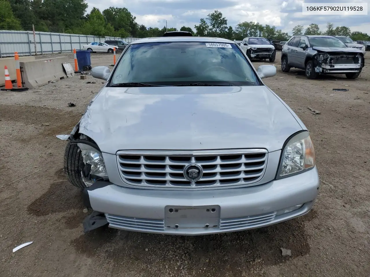 2002 Cadillac Deville Dts VIN: 1G6KF57902U119528 Lot: 58657005
