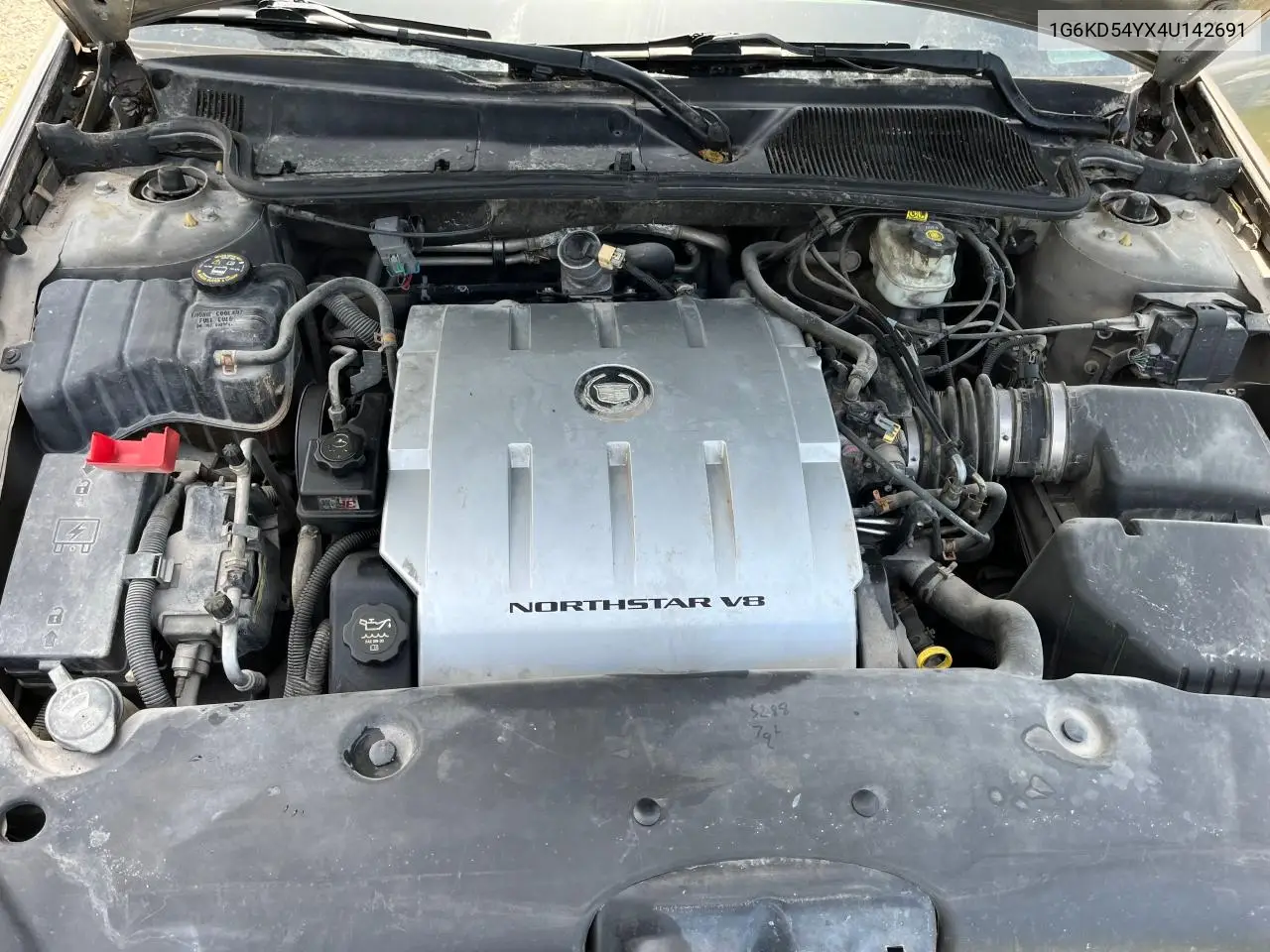 1g6kd54yx4u142691 1G6KD54YX4U142691 2004 Cadillac Deville